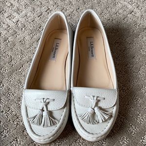 Ivory flats